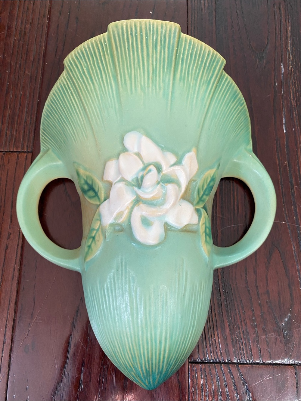Roseville Pottery Gardenia Ceramic Wall Pocket 1950βs 666-8